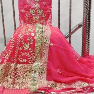 Rajasthani lehenga choli sets to find a range of embroidered designs