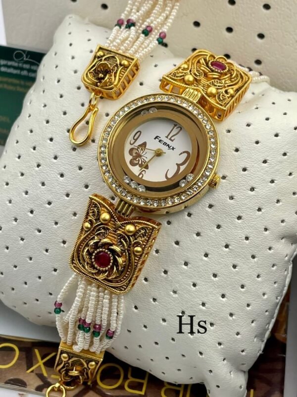 Begam's Kundan Meena polki, Jarkan Unique Antique Royal Watch : Yesh:  Amazon.in: Jewellery